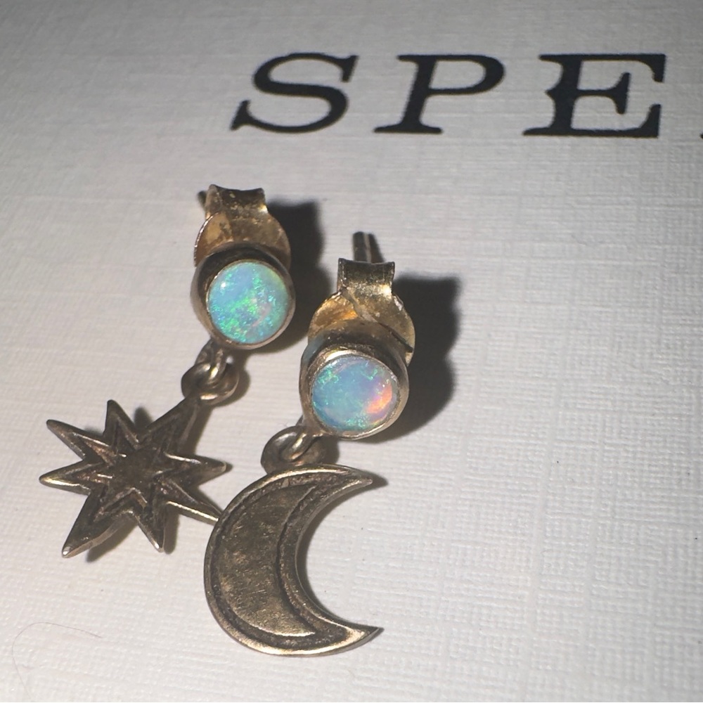 New SPELL Stargazer Earrings Opal Moon and Star with box/ dust pouch - Picture 5 of 7